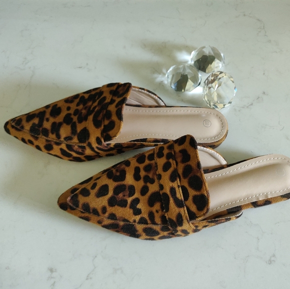 Leopard print mules - Picture 5 of 7
